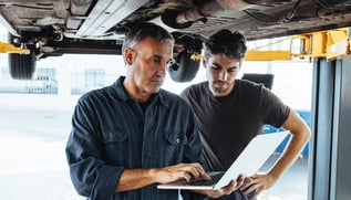 measure gross profit margin in auto repair